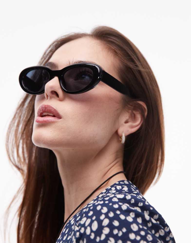 Topshop Topshop Sicily round sunglasses in black