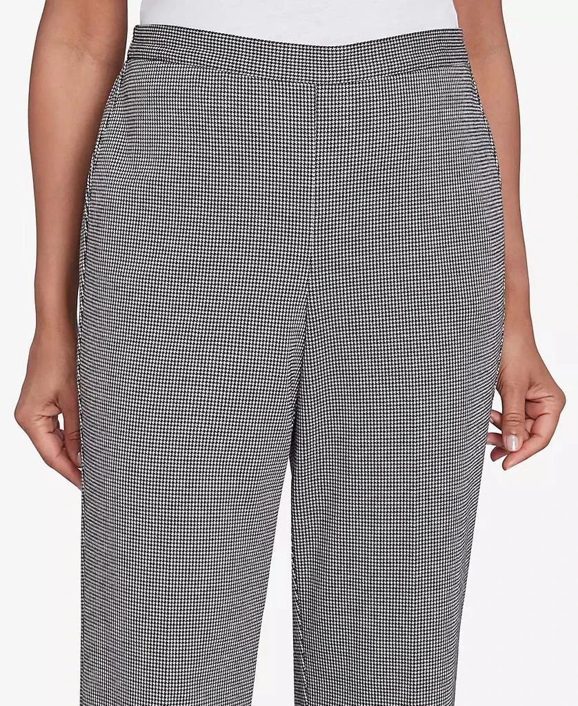 Alfred Dunner Petite Runway Ready Chic Pull On Houndstooth Short Length Pants 5