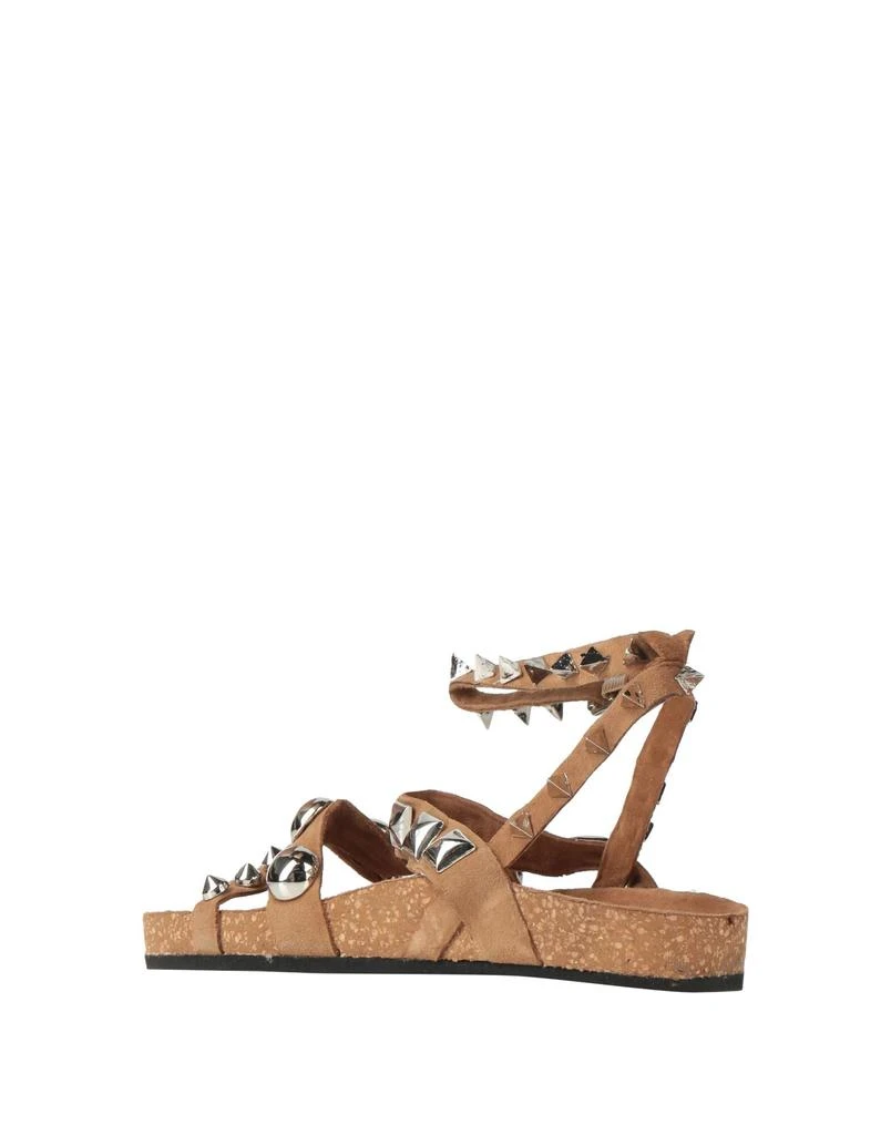 STRATEGIA Sandals 3