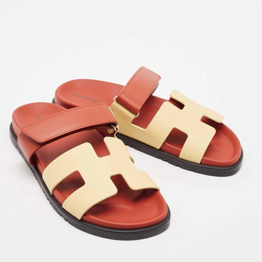 Hermes Hermes Cream/Burgundy Leather Chypre Flat Sandals Size 38 4