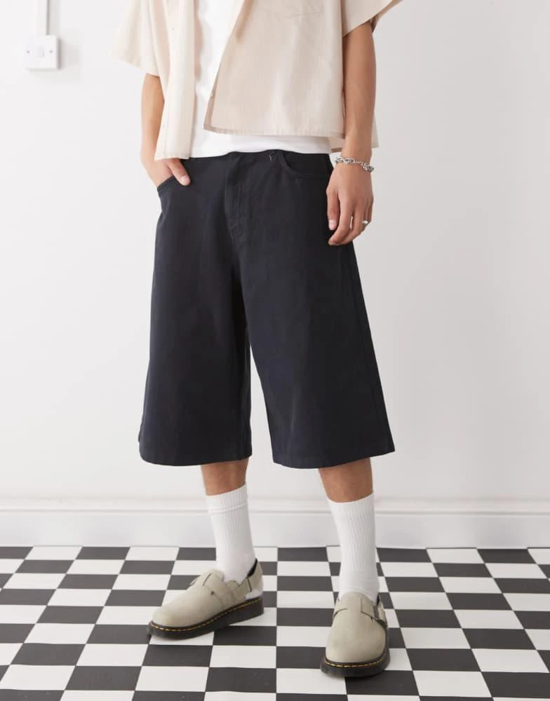 Reclaimed Vintage Reclaimed Vintage denim shin length baggy jort in black 5