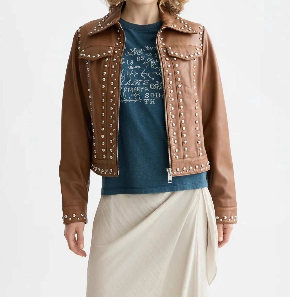 Scotch 
Soda Scotch 
Soda - Studded leather trucker Jacket