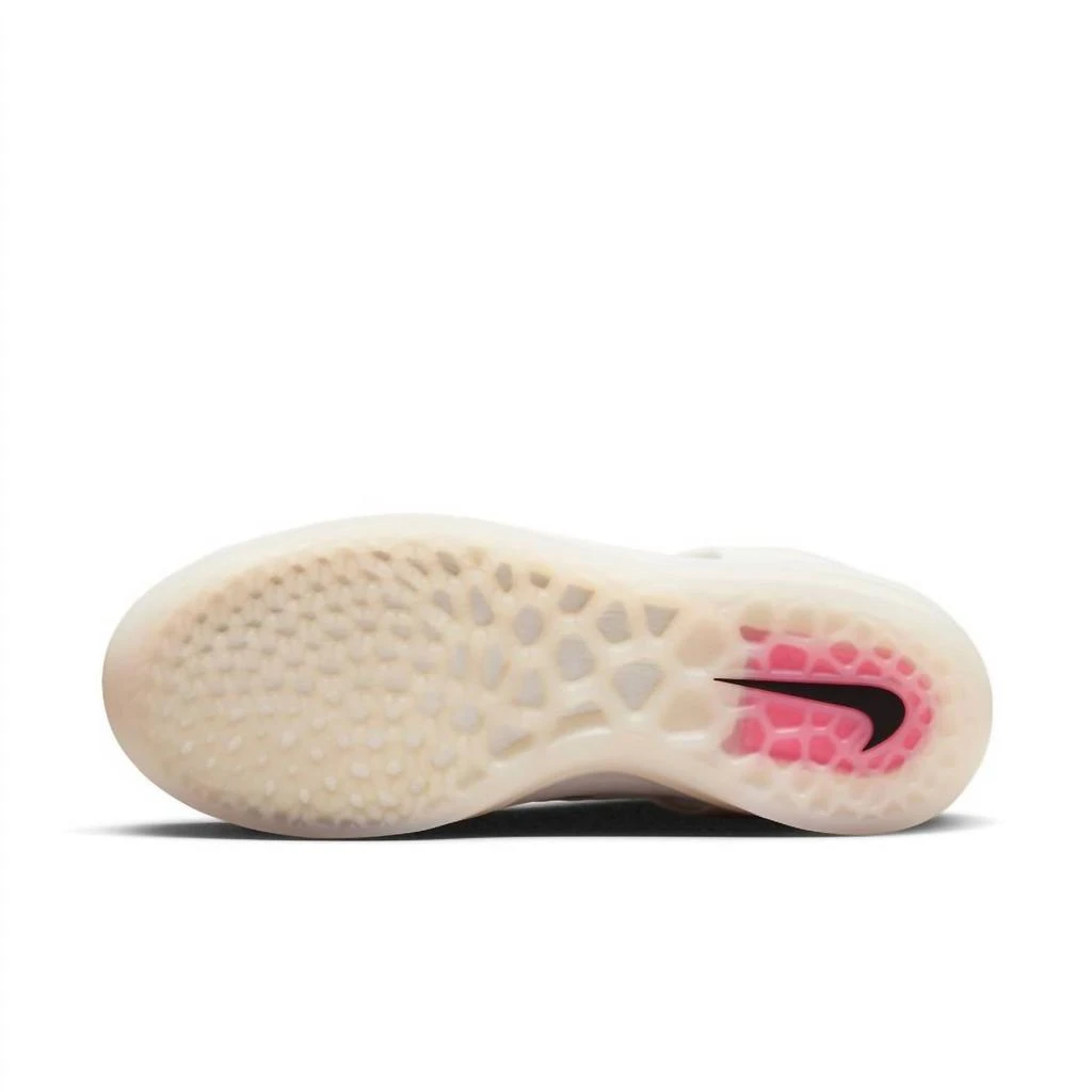 NIKE Nike - Men's SB Nyjah 3 Sneakers 6