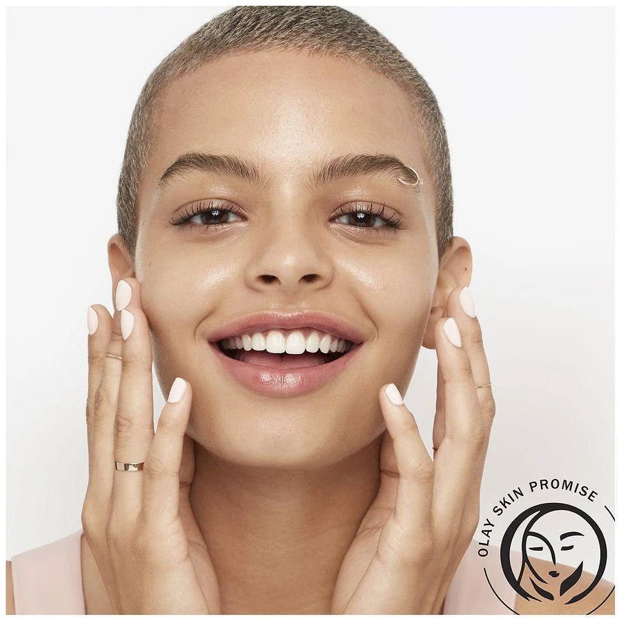 Olay Revitalizing Foaming Facial Cleanser 4