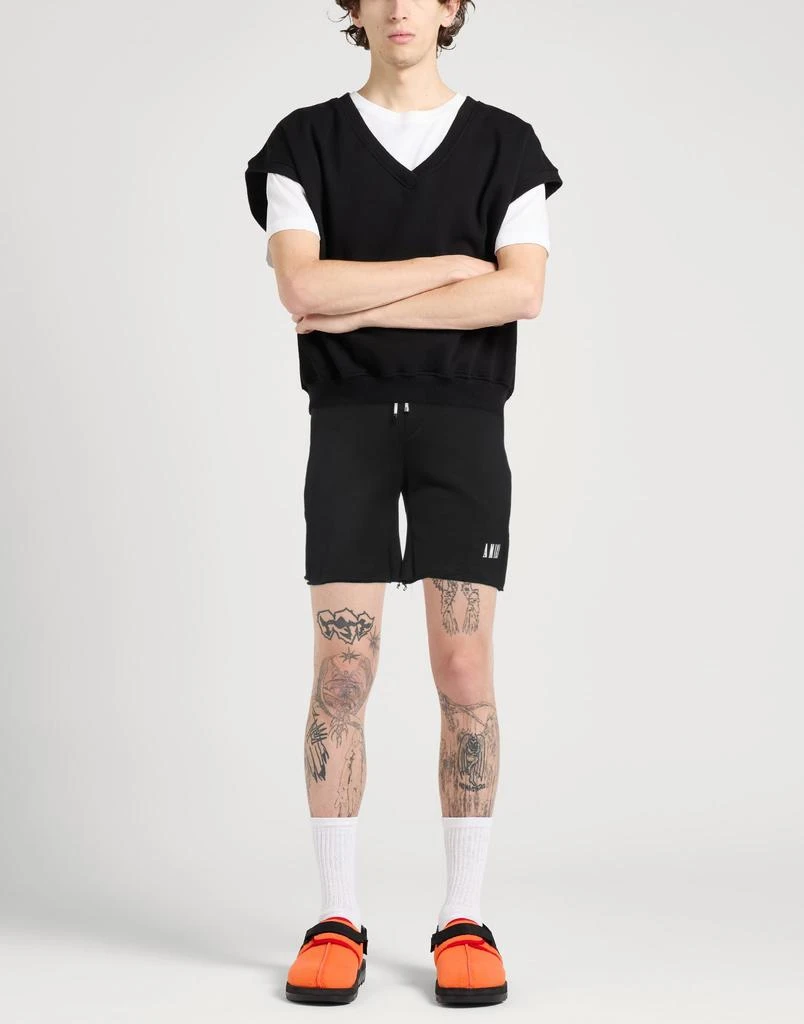 AMIRI Shorts & Bermuda 2