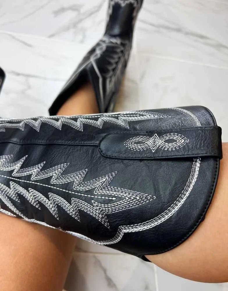 DIA Studios DIA STUDIOS Cowboy Western Boots in black  2