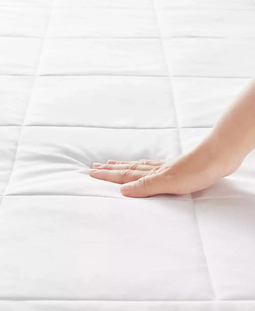 Sharper Image Cooling Touch Down Alternative Blanket 4