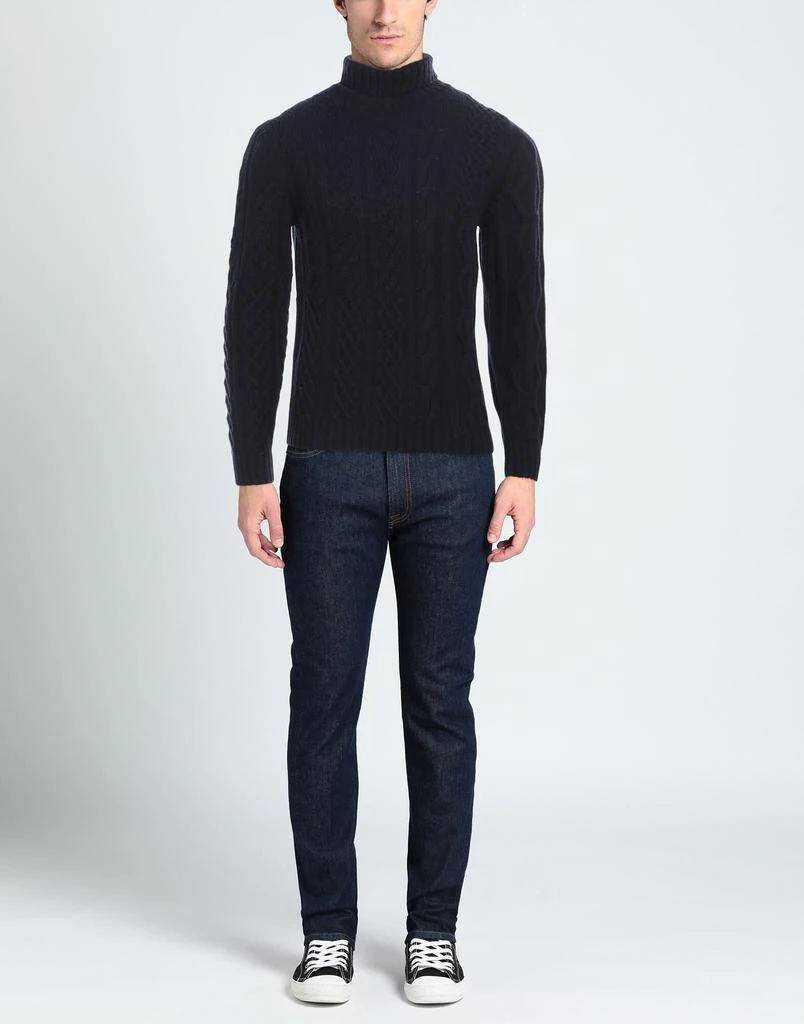 HERITAGE Turtleneck 2