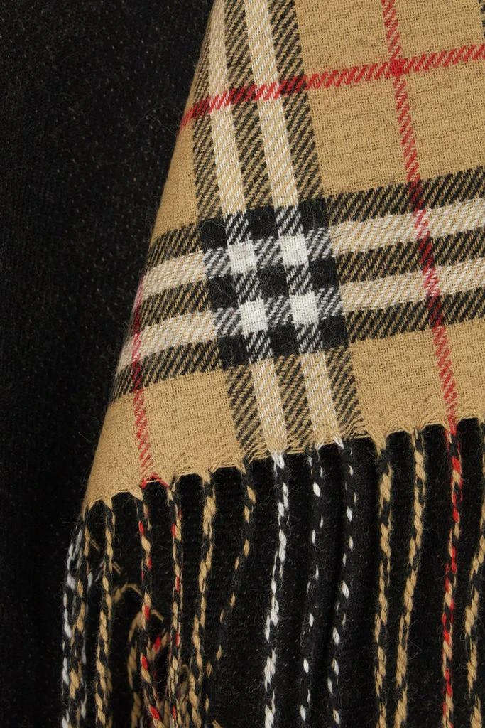 Burberry Burberry Scarves & Foulards 3