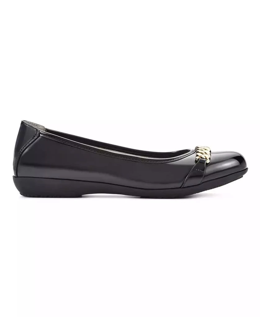 White Mountain Women's Charmed Ballet Flats 2