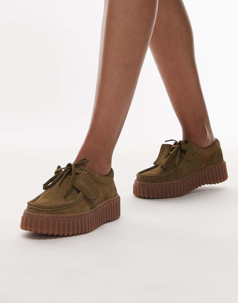 Clarks Clarks Torhill Bee shoe in olive suede - Compare Prices