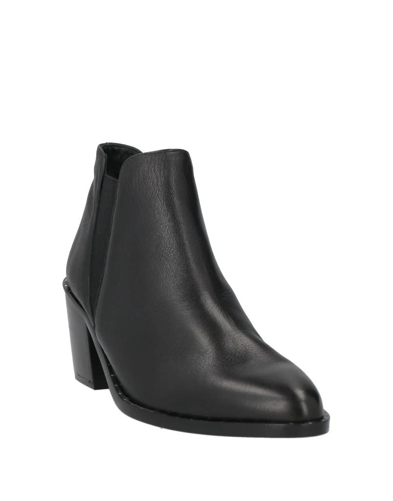ROCK MANTIC Ankle boot 2