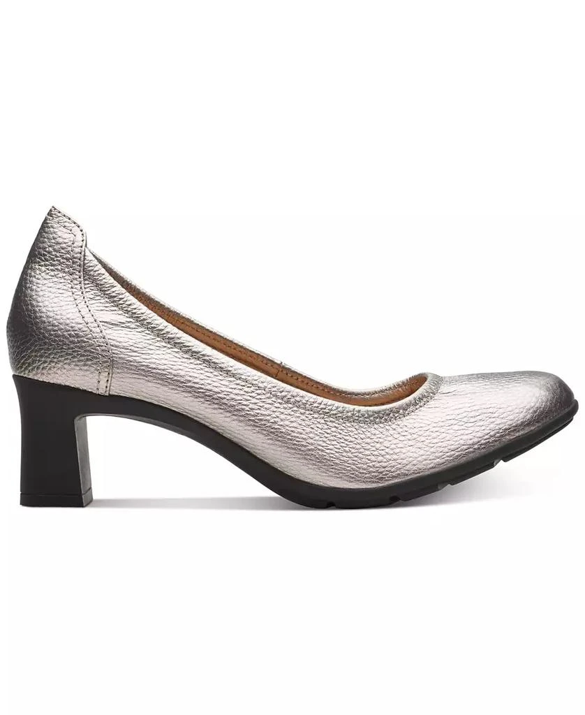 Clarks Women's Neiley Pearl Slip-On Pumps 7