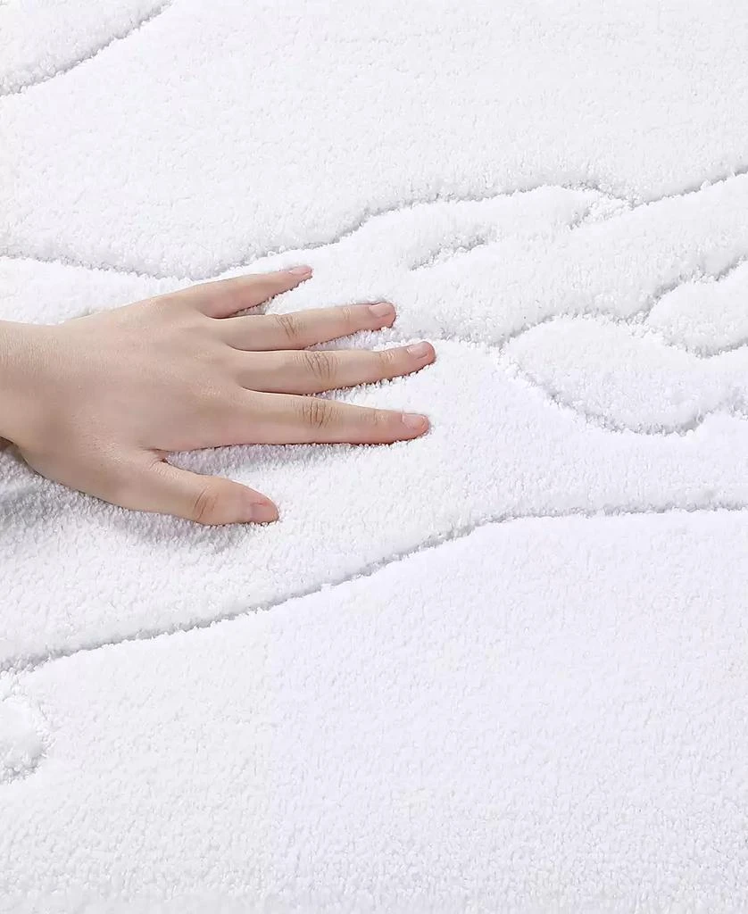 Lacoste Heritage Anti-Microbial Bath Rug 3