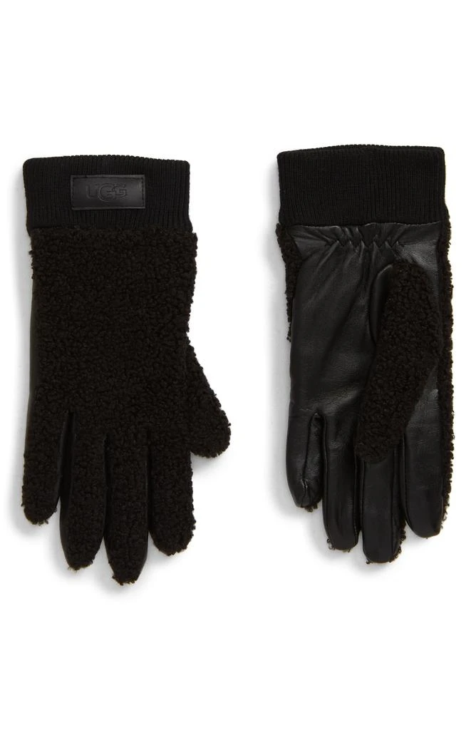 UGG Touchscreen Compatible Gloves 1