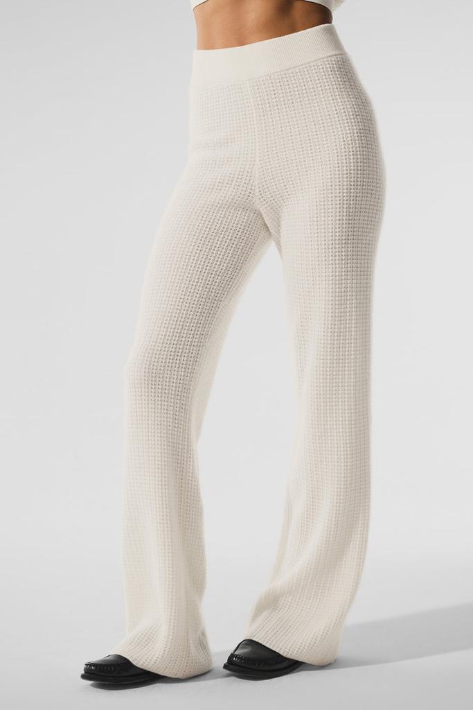 Alo Cashmere High-Waist Plush Waffle Pant - Ivory