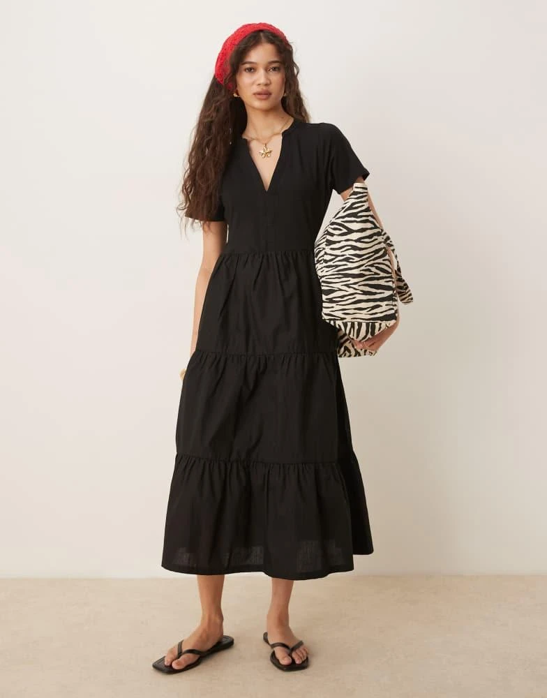 Threadbare Threadbare Tiered jersey poplin maxi dress in black - Dresses &  Skirts - BeyondStyle
