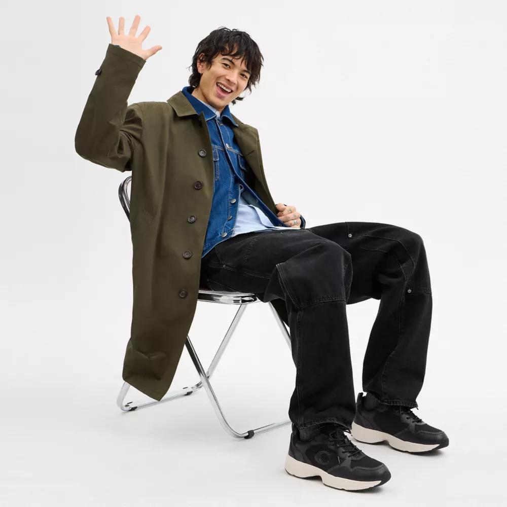 【COACH】Strider Sneaker In Signature Canvas★ユニセックス★ Coach Outlet Strider Sneaker In Signature Canvas | ShopSimon