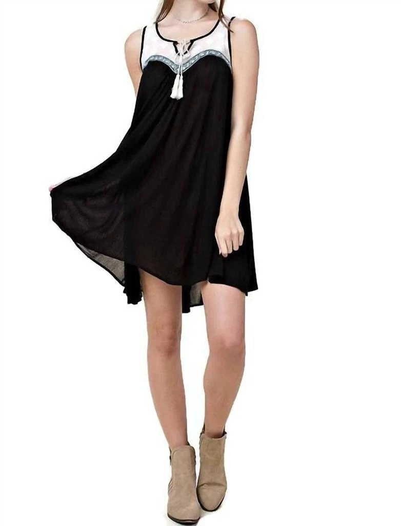 Kori Kori - Mesh Embroidered Dress 3