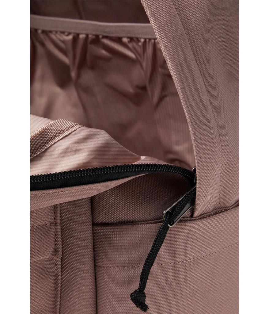 Herschel Supply Classic™ XL Backpack 4