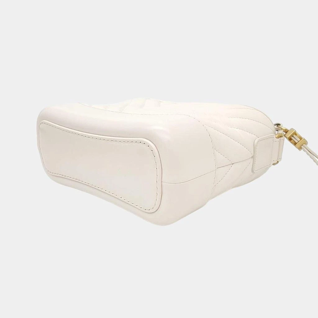 Chanel Chanel White Leather Chevron Gabrielle Small Hobo Bag 3
