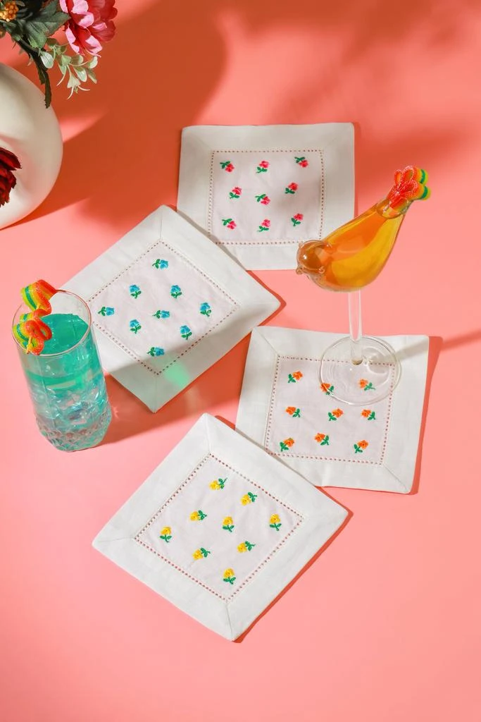 Tiramisu Petite Blooms Linen Cocktail Napkins – Set of 4 2