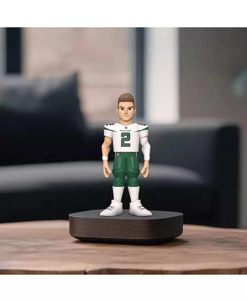 Funko NY Jets NFL Gold 5 Inch Vinyl Figure | Zach Wilson 4