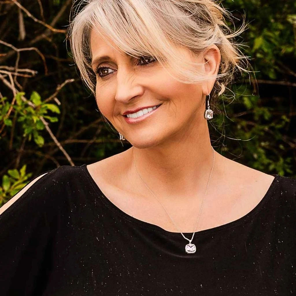 Montana Silversmiths Montana Silversmiths - Women
s Marquee Lights Crystal Earrings 3