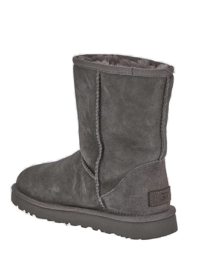 UGG UGG Classic Short II Round Toe Boots 3