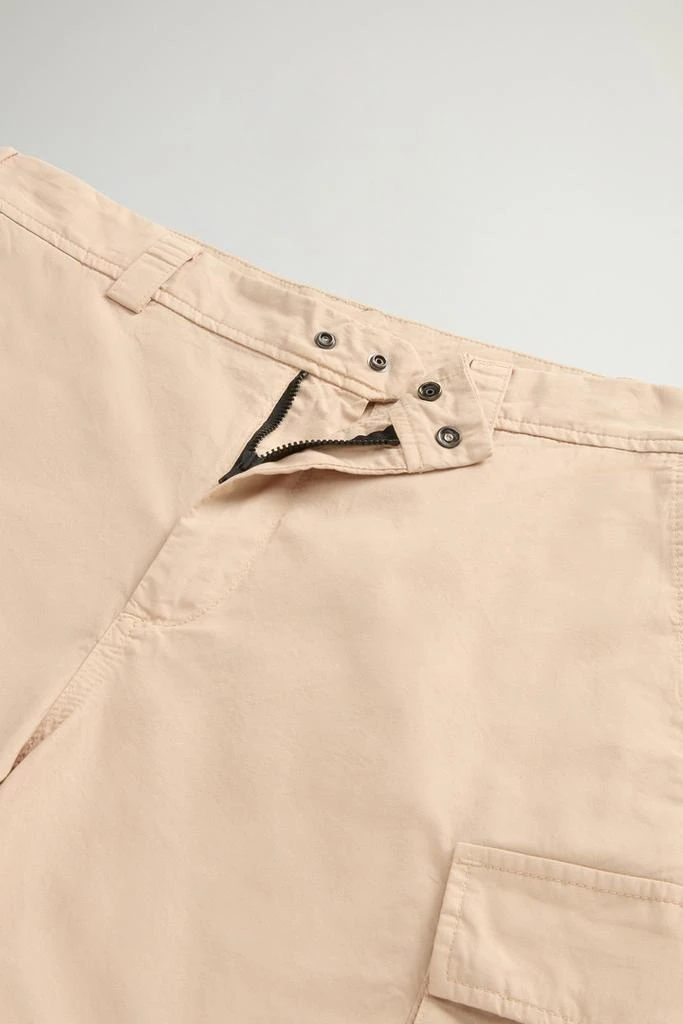 Woolrich Garment-Dyed Cargo Short in Pure Cotton - Men - Blue 5