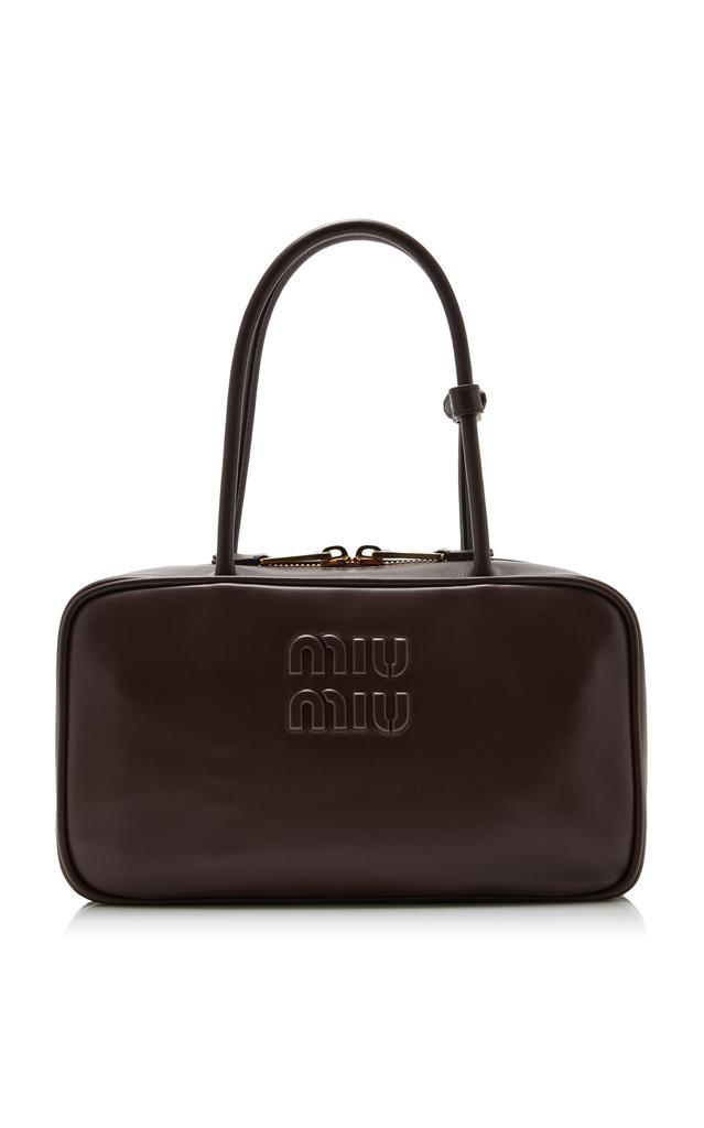 最終値下げ27999円！　miumiu ロゴ　バッグ 関税込☆MIU MIU☆エンボスロゴレザー トップハンドルバッグ 黒