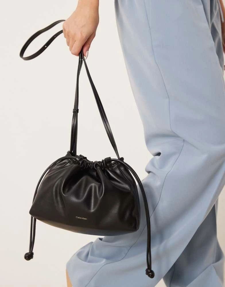 Calvin Klein Calvin Klein Jeans drawstring crossbody bag in black 2