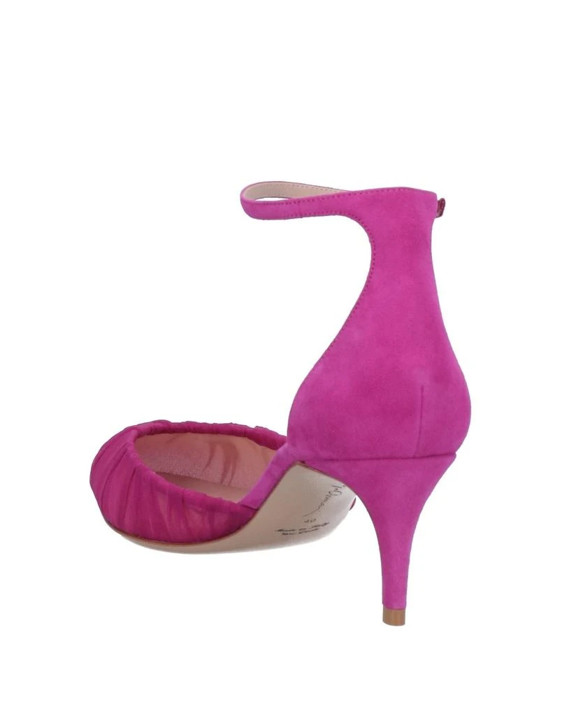 Giorgio Armani Pump 3