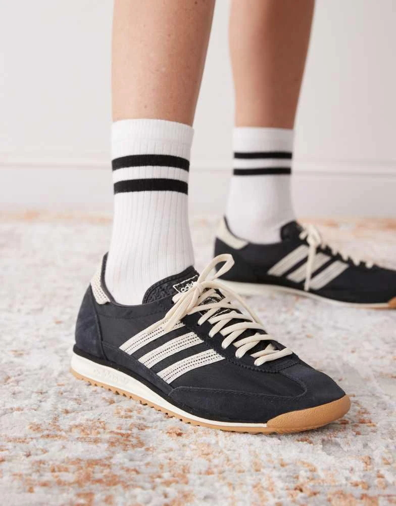 Adidas adidas Originals SL 72 OG crochet trainers in black and cream 1