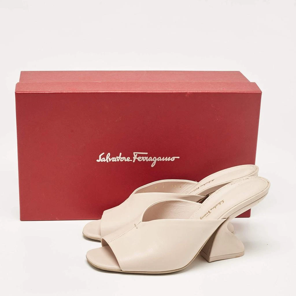 Salvatore Ferragamo Salvatore Ferragamo Light Pink Leather Sansu Slide Sandals Size 38.5 10