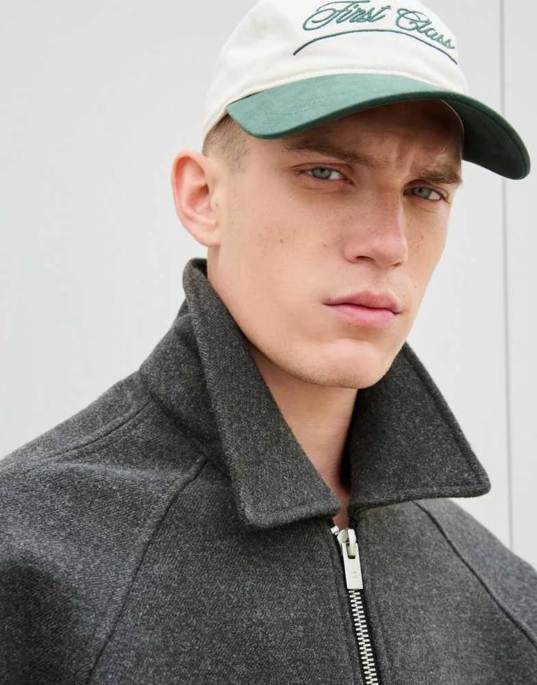 Bershka Bershka Synthetic wool trucker jacket in light grey 2