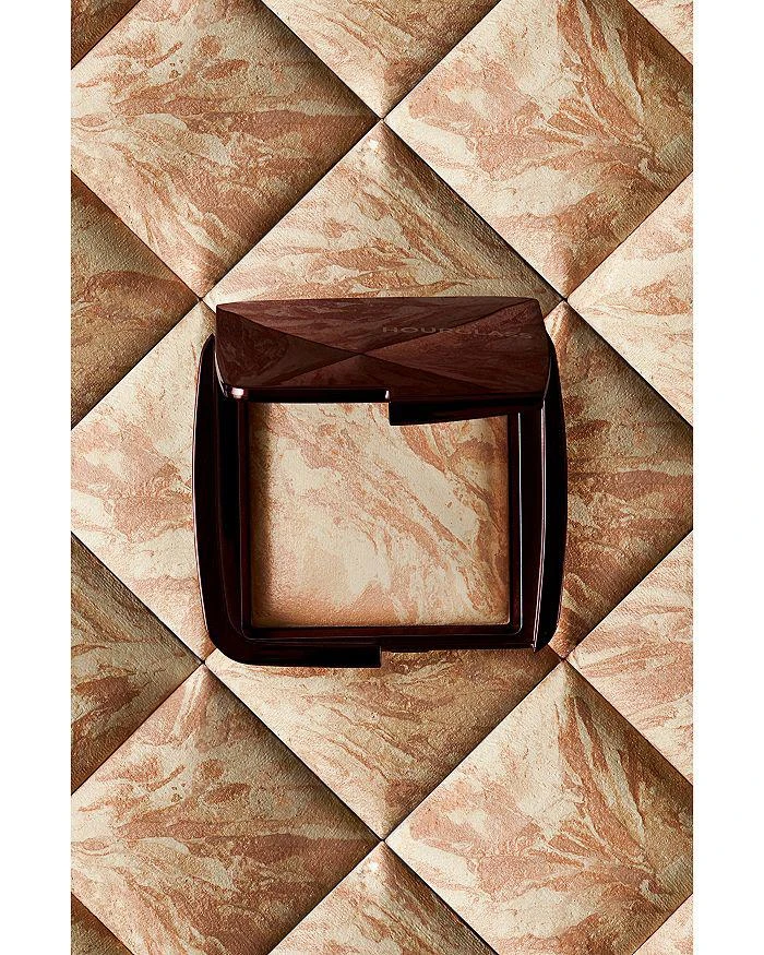 HOURGLASS Ambient Lighting Infinity Powder 4
