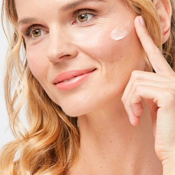 ISDIN ISDIN ISDINCEUTICS Age Contour Rejuvenating and Firming Daily Face Moisturizer 1.8 oz 13