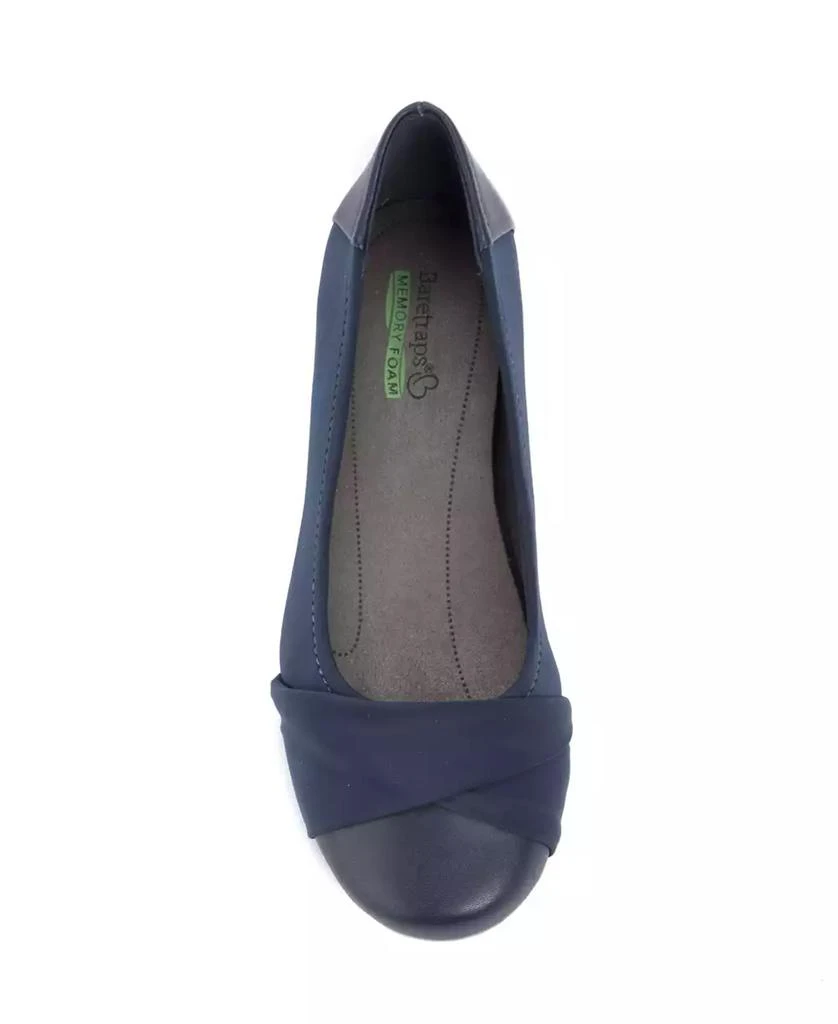 Baretraps Women's Mitsy Slip On Flats 4