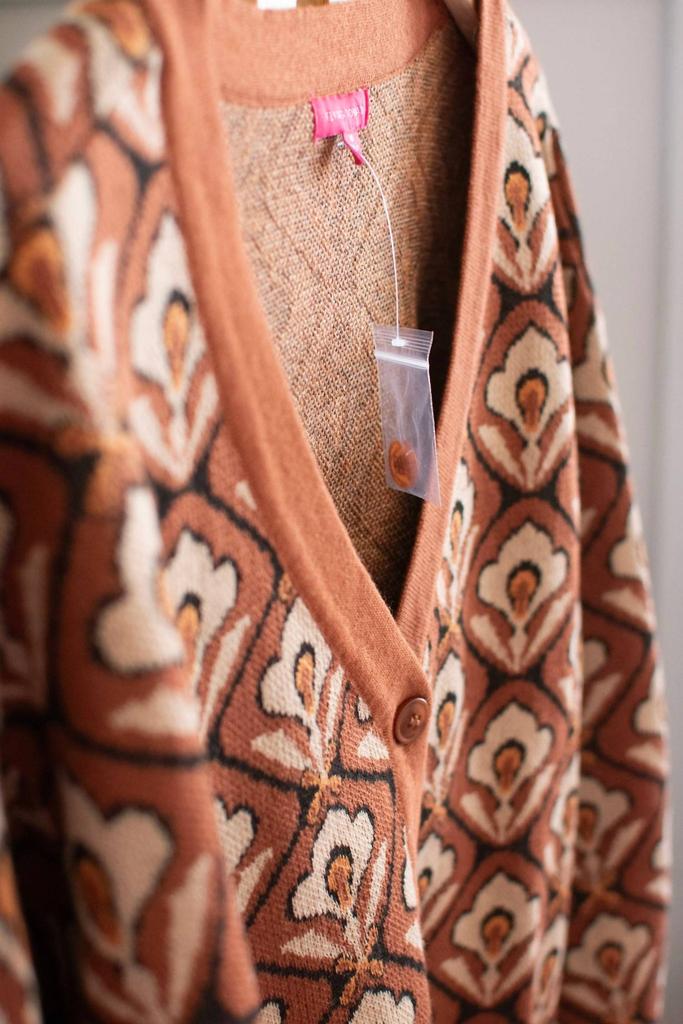 FLYING TOMATO Flying Tomato - Women
s Florence Cardigan