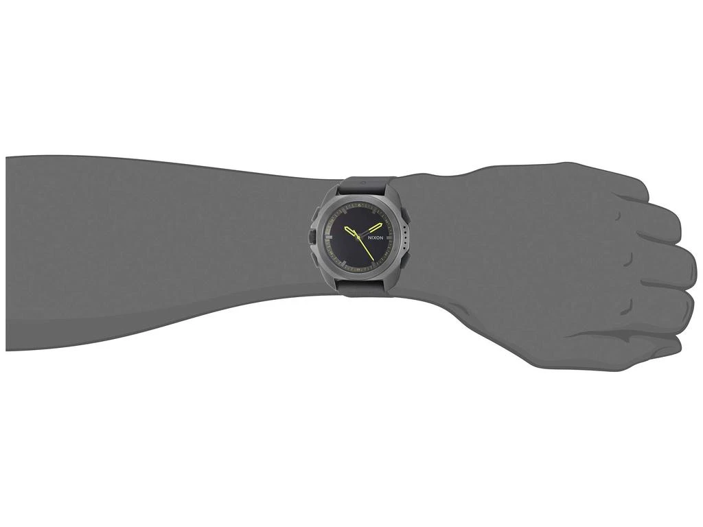 Nixon Ripley 3