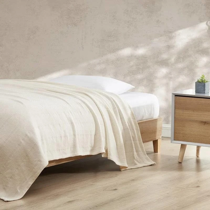 Hivvago Cream Bone Lightweight 100-Percent Cotton Blanket - Machine Washable