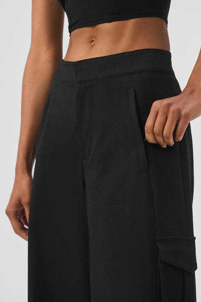 Alo Show Off Cargo Wide Leg Trouser (Regular) - Black 4