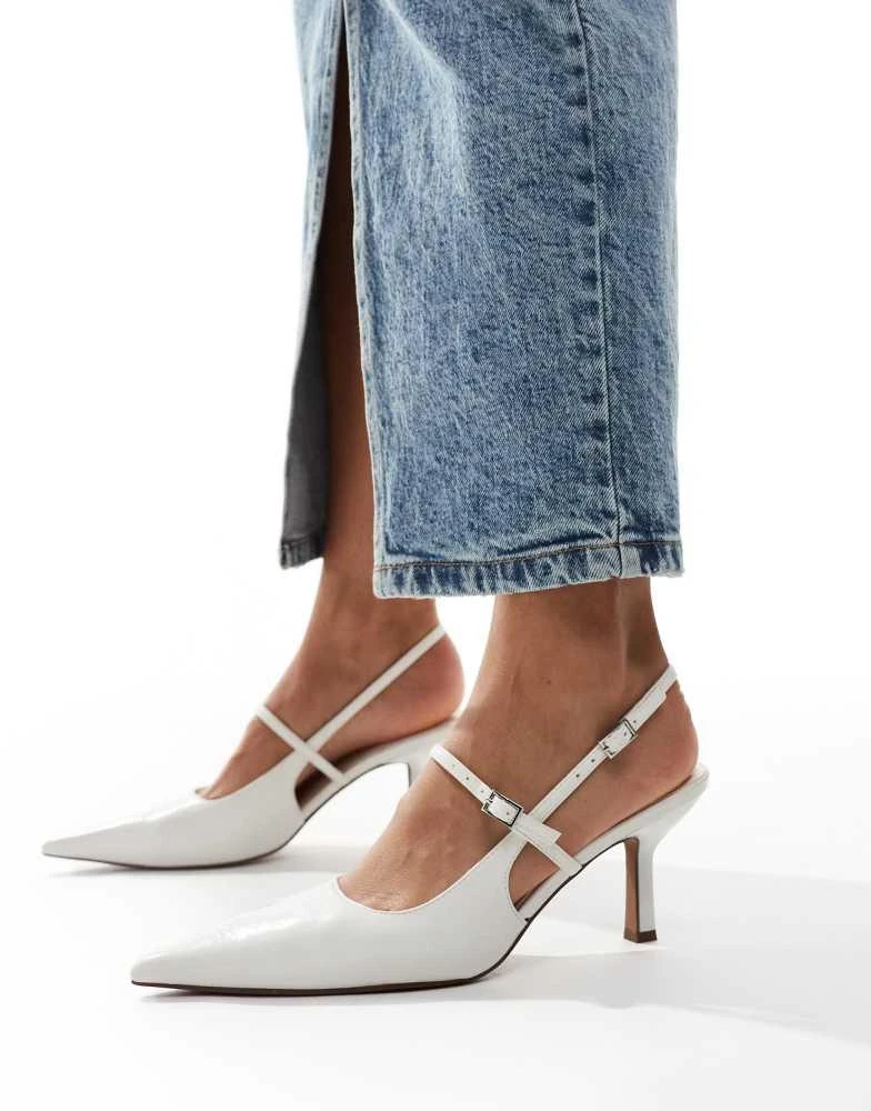 ASOS ASOS DESIGN Swipe mary-jane mid heeled shoes in white 1