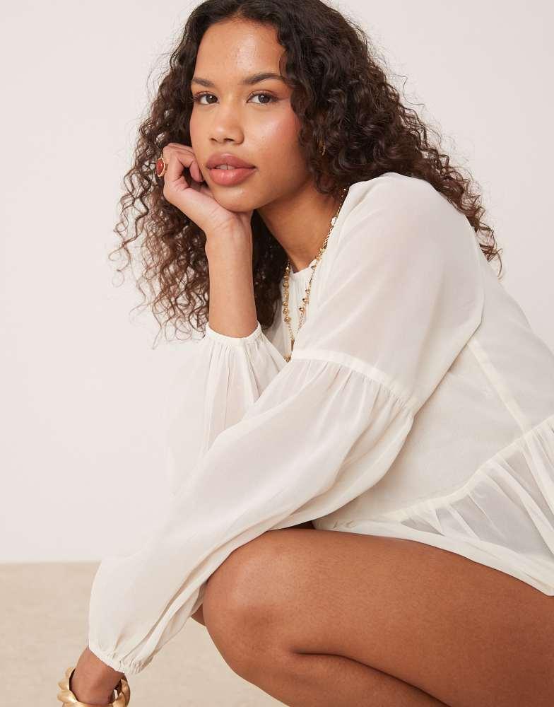 ASOS ASOS DESIGN long sleeve floaty smock top in cream