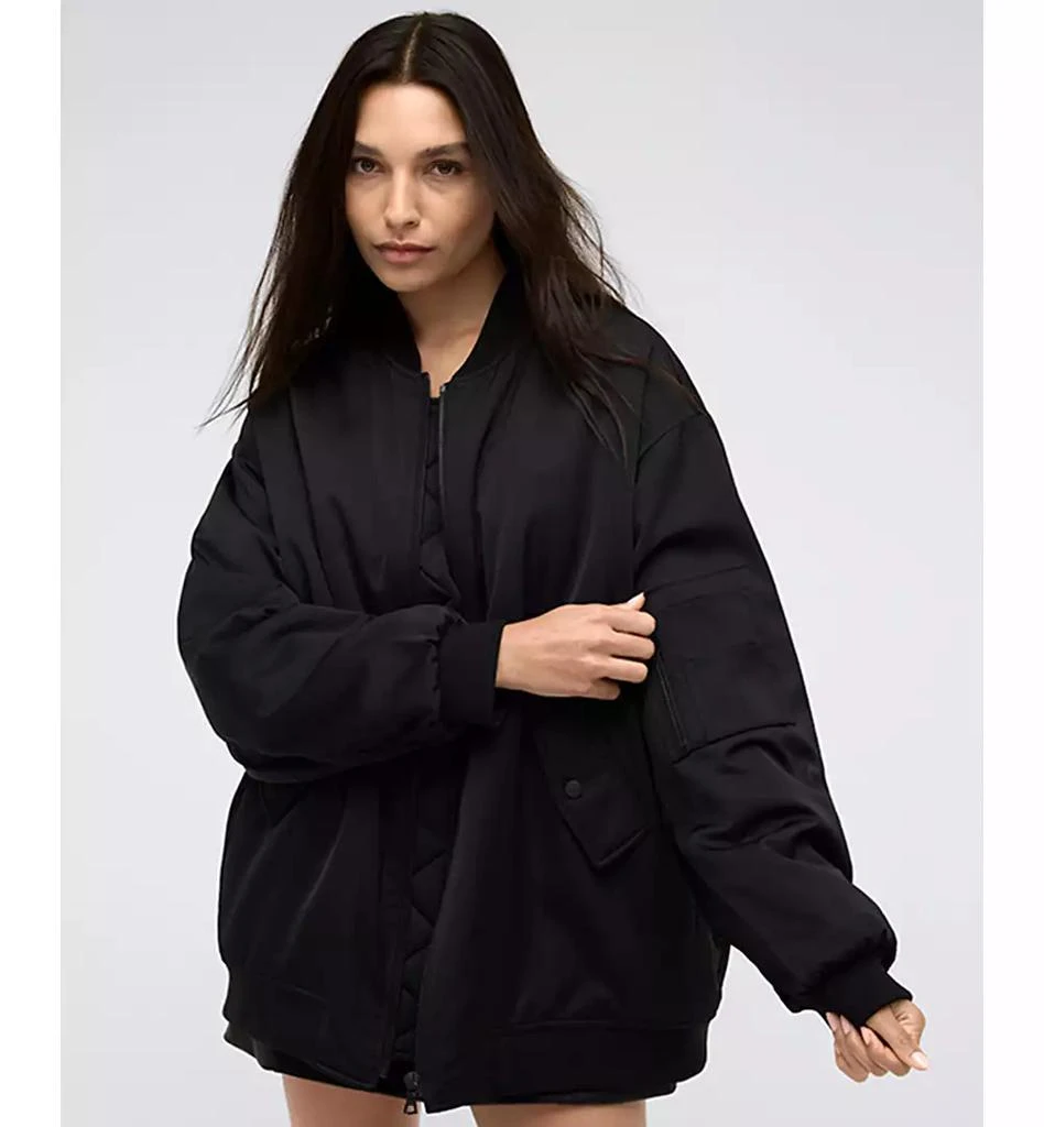 Kenneth Cole Women's Satin Back Crepe Boyfriend Bomber Jacket 1