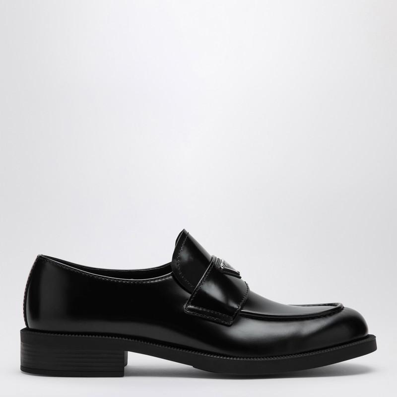 Prada Black leather loafer with logo