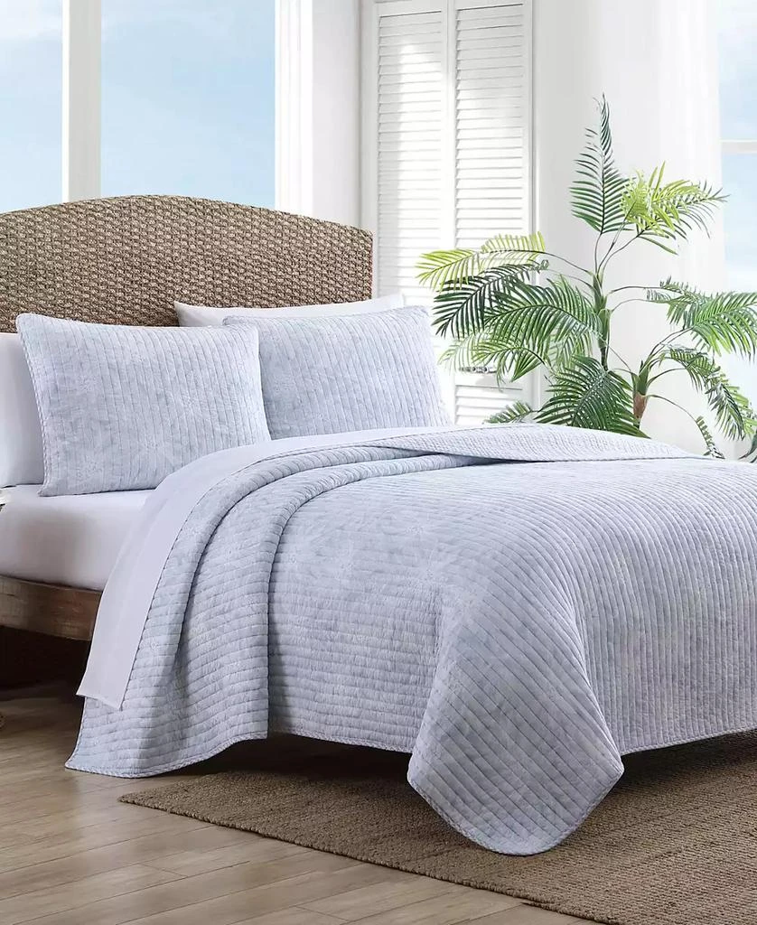 Tommy Bahama Tommy Bahama Makena Blue Reversible 3-Piece Full/Queen Quilt Set 1