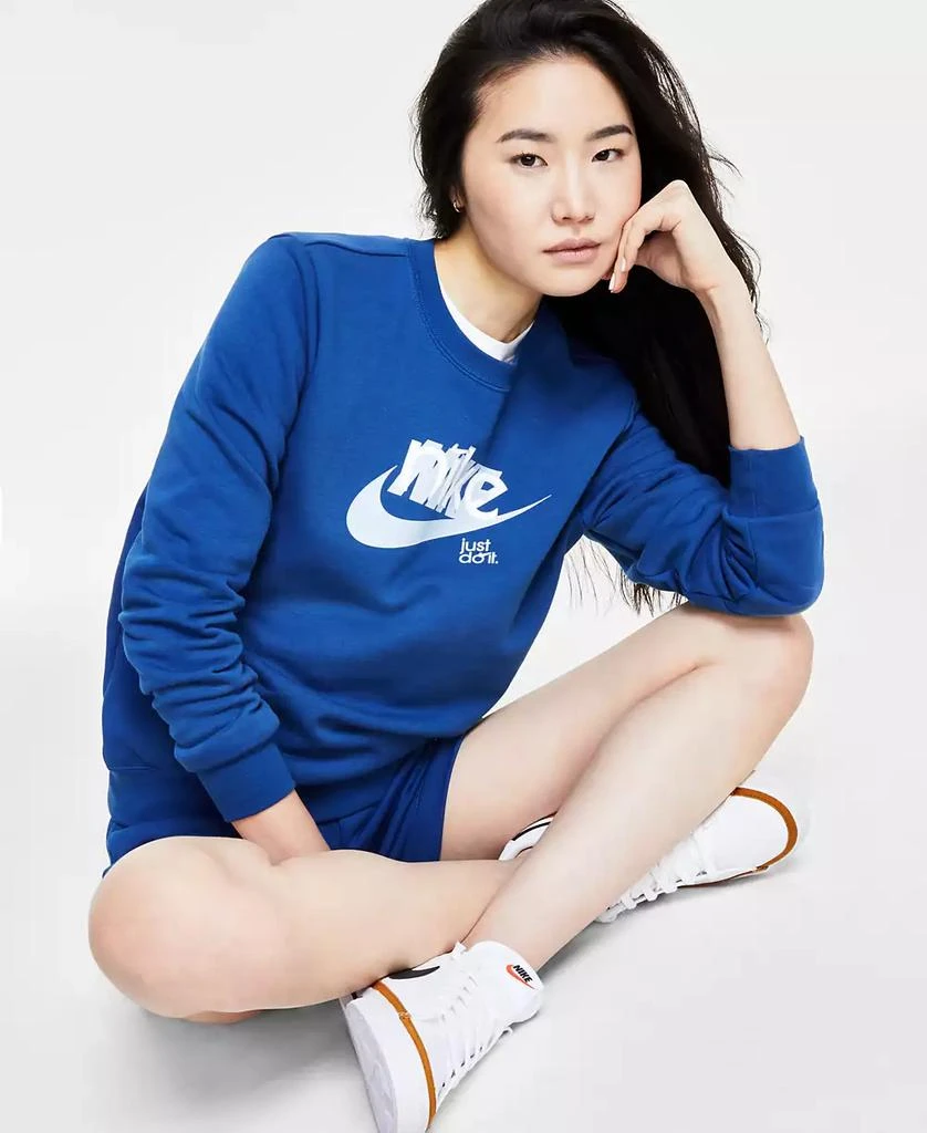 NIKE Women's Sportswear Club French Terry Graphic Crewneck Fleece Sweatshirt 6