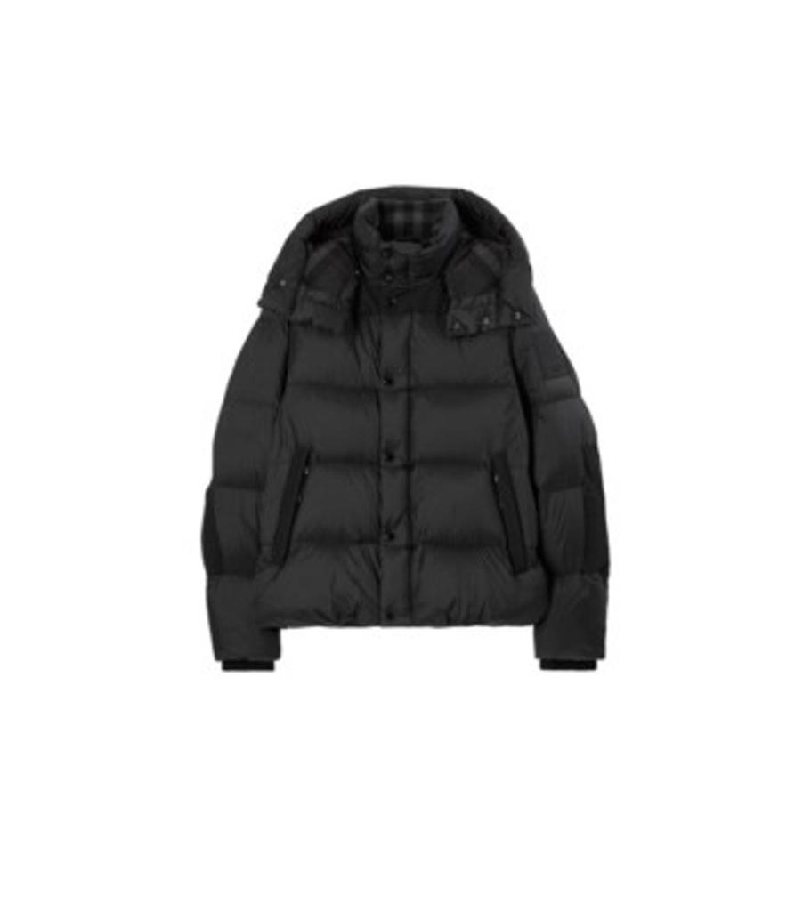 Burberry Detachable sleeve nylon puffer jacket - Coats
